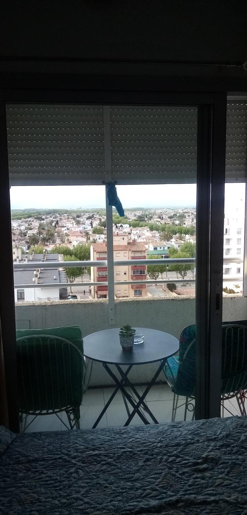 A Perte De Vue Linge De Maison Fourni Apartment